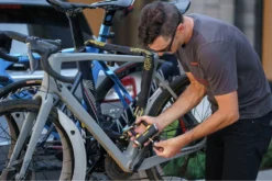 Onguard Beast Chain Lock With Shackle Lock - 180cm X 14mm