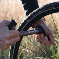 Blackburn Airstik Anyvalve Mini-Pump - Pewter